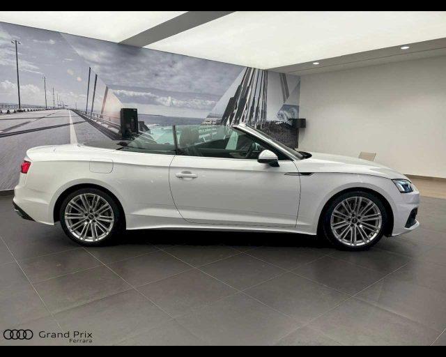 AUDI A5 Cabrio 45 TFSI quattro S tronic Business