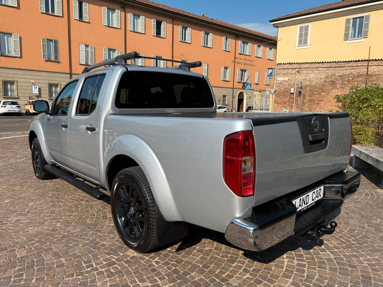 Nissan Navara 3.0 dCi V6 230CV AUTOM. Double Cab LE