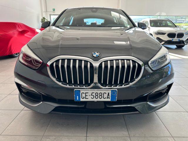 BMW 118 d 5p. Luxury