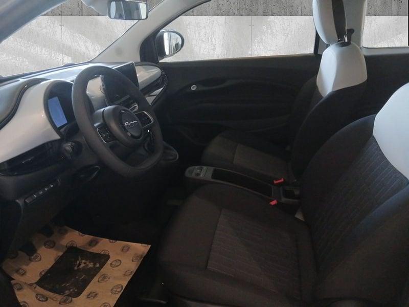 FIAT 500 1.0 hybrid Icon