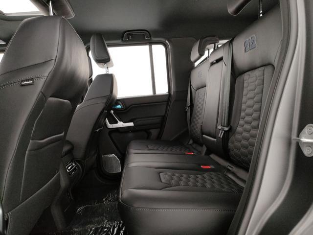 EMC 212 2.0 TGDI 8AT 4WD Adventurer