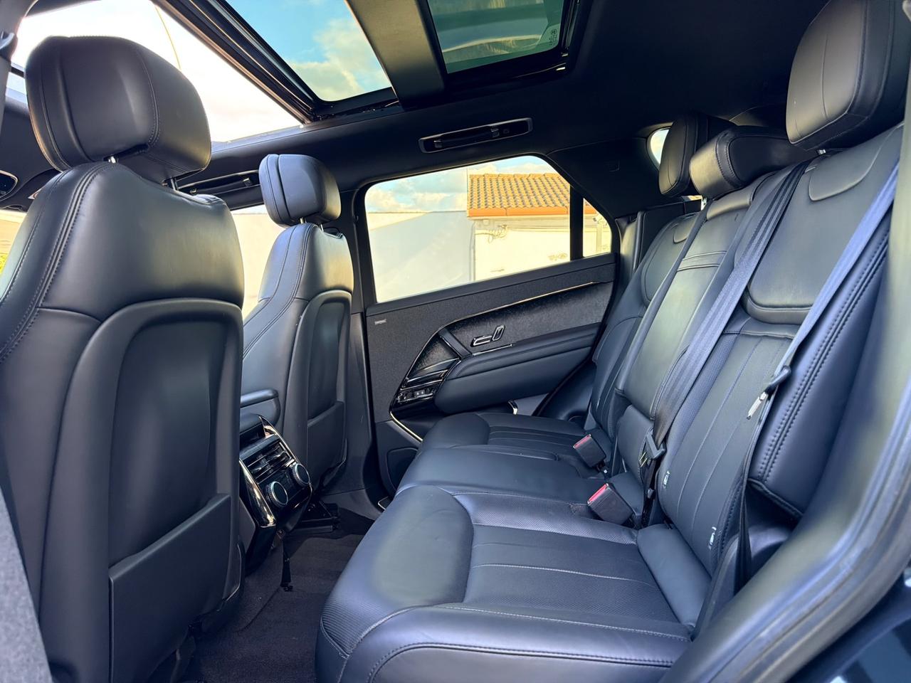 Land Rover Range Sport 3.0D l6 300 CV Dynamic HSE