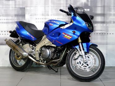 Yamaha SZR 660