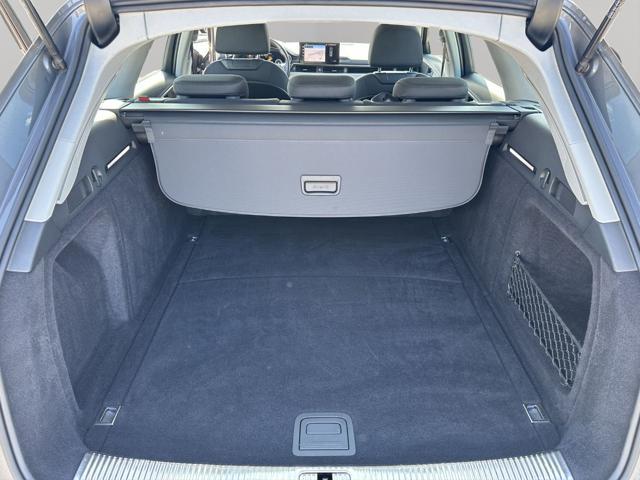 AUDI A4 Avant 30 TDI MHEV S tronic Business Advanced