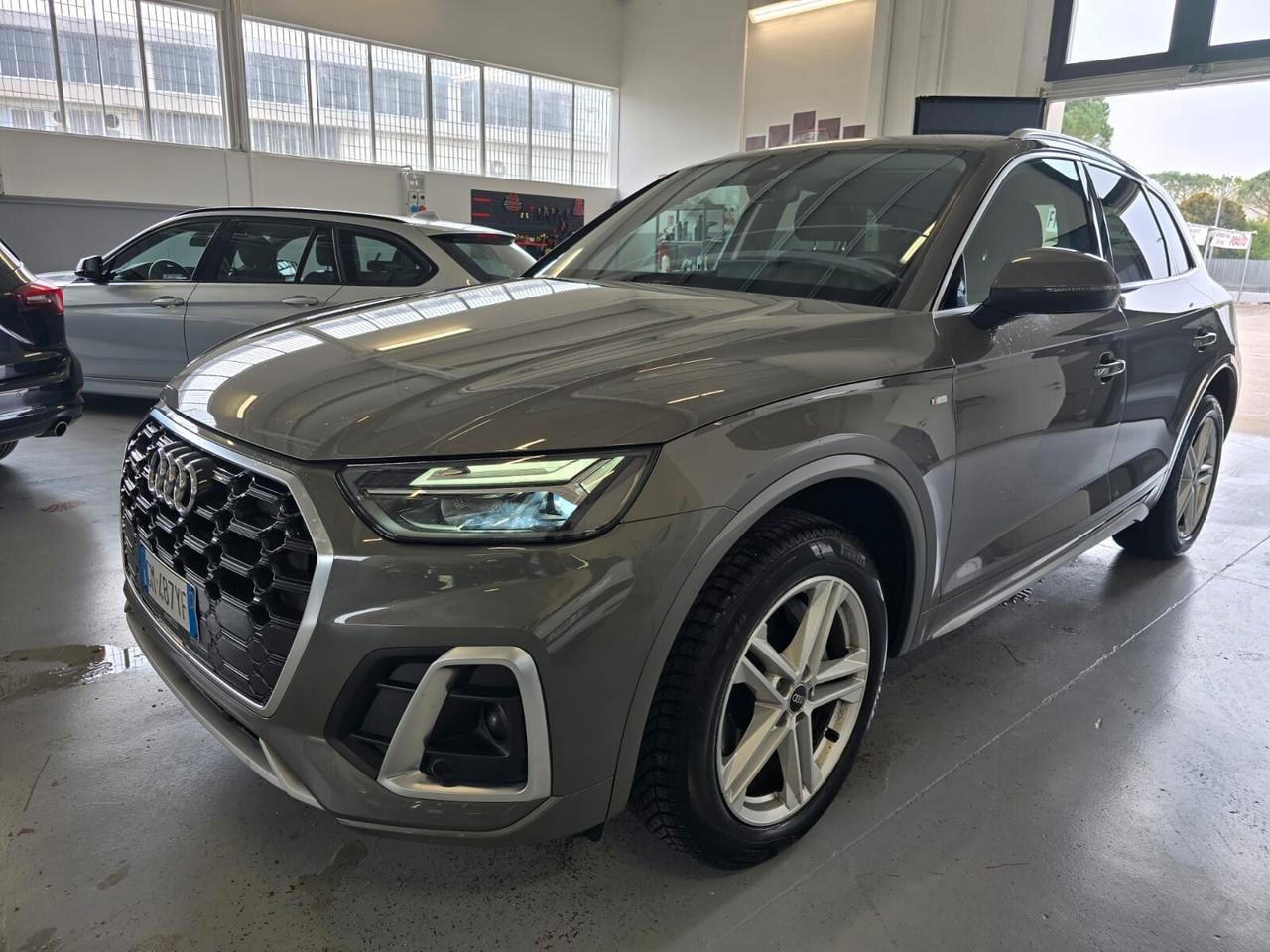 Audi Q5 40 TDI 204 CV quattro S tronic line