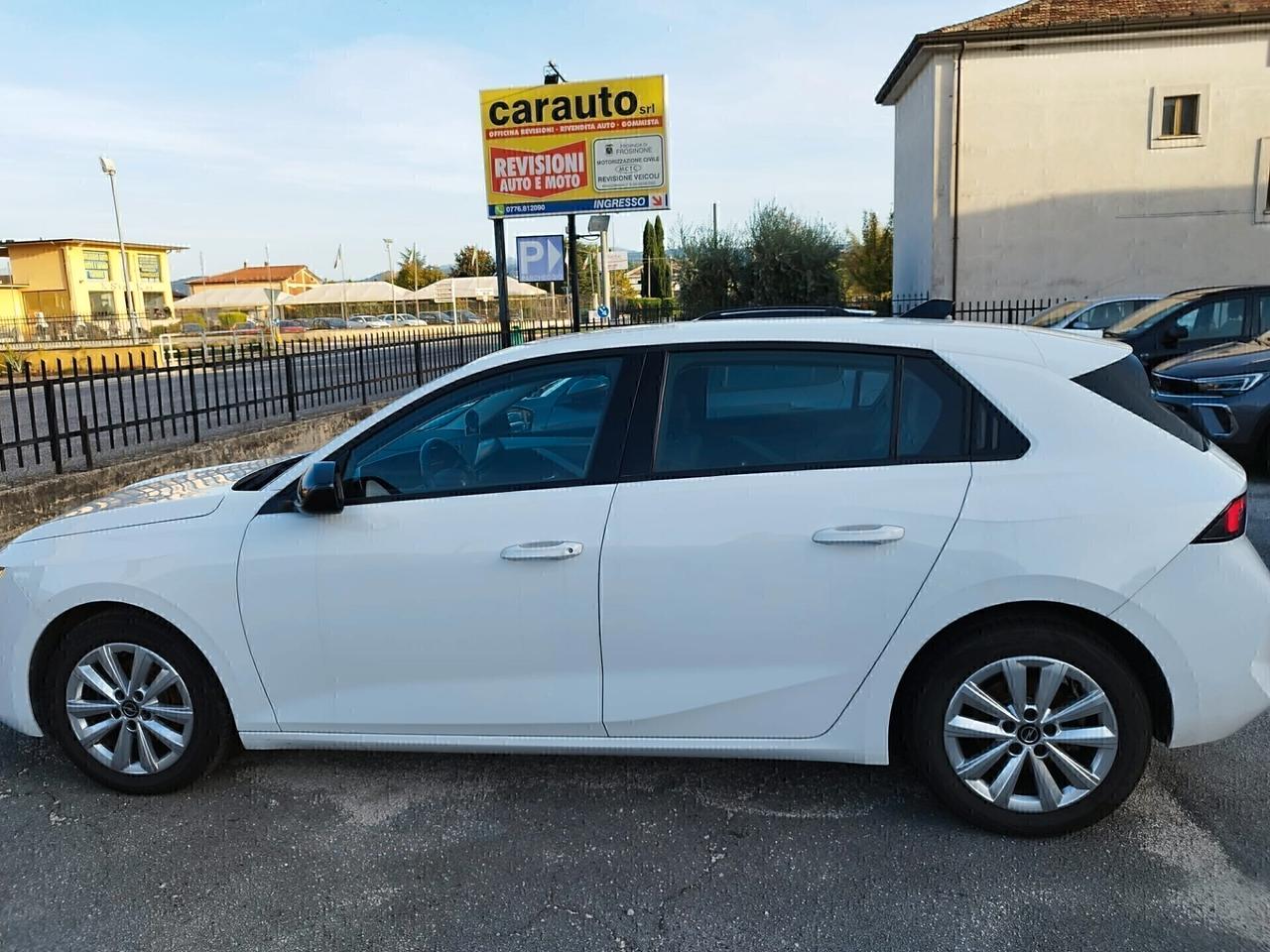 NUOVA Opel Astra 1.2 Turbo 110 CV (SCONTO ECO)