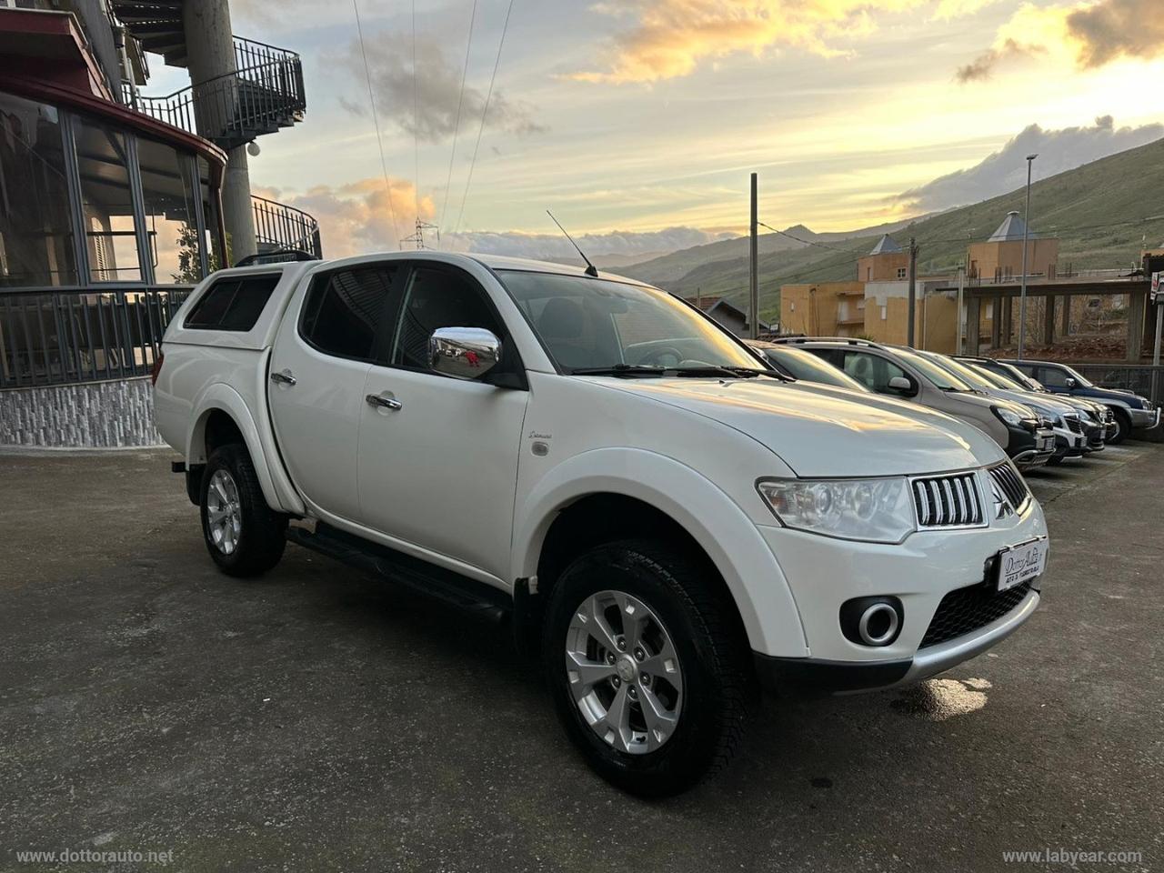 MITSUBISHI L200 2.5 DI-D/178CV DC Intense Plus