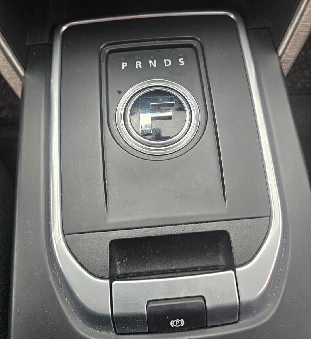 Land Rover Discovery Sport 2.0 TD4 Luxury Hse