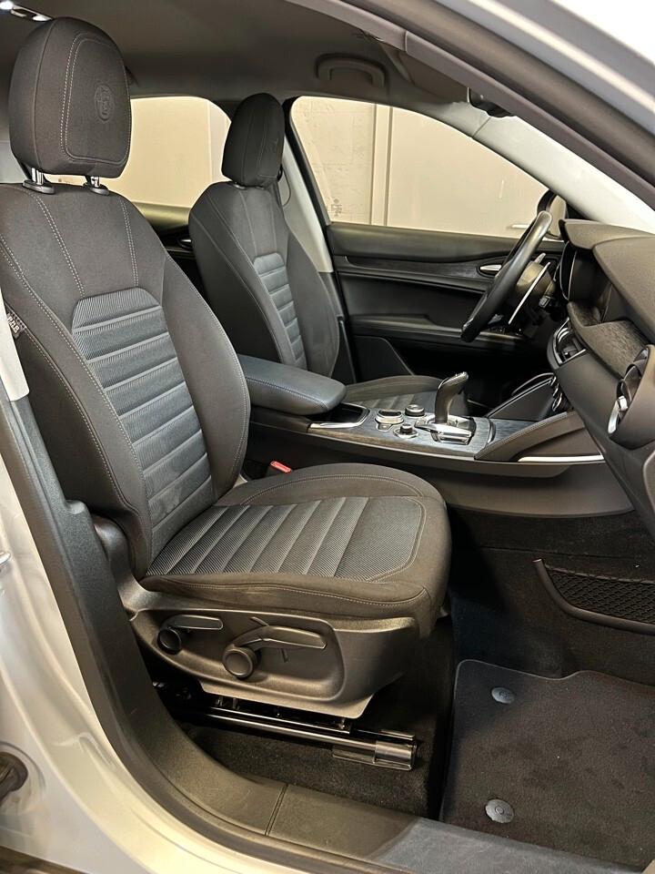 Alfa Romeo Stelvio 2.2 T Q4 190cv