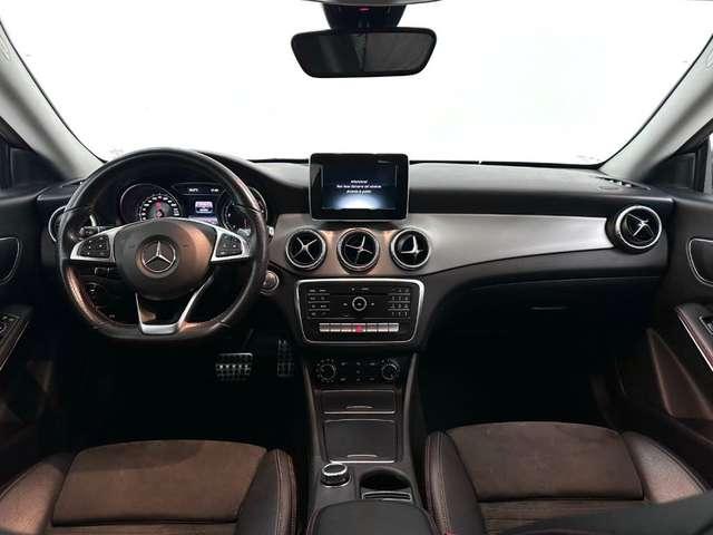 Mercedes-Benz CLA 200 Automatic Premium