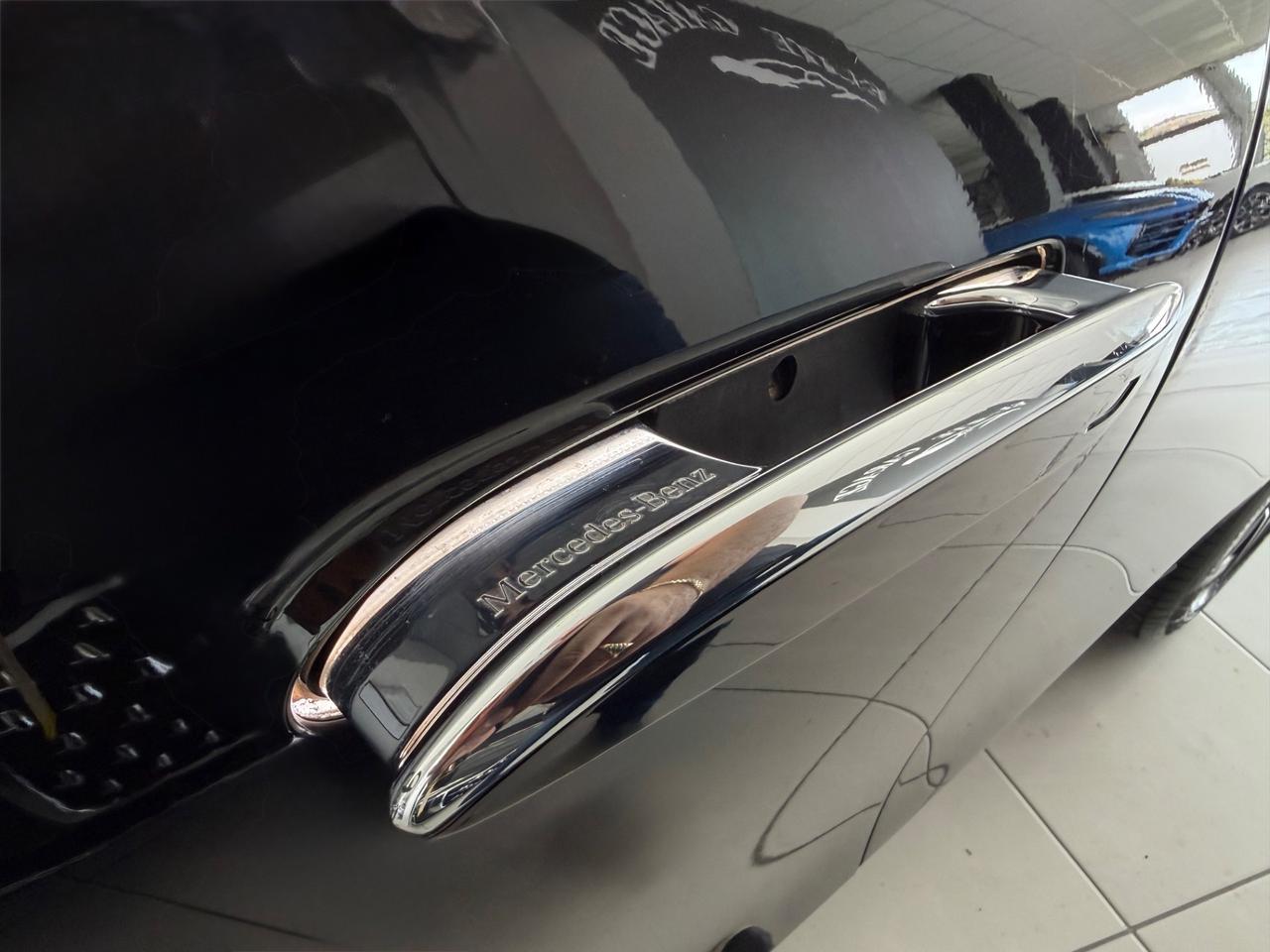 M.B E 220 d MHEV AMG Premium Plus IVA ESPOSTA