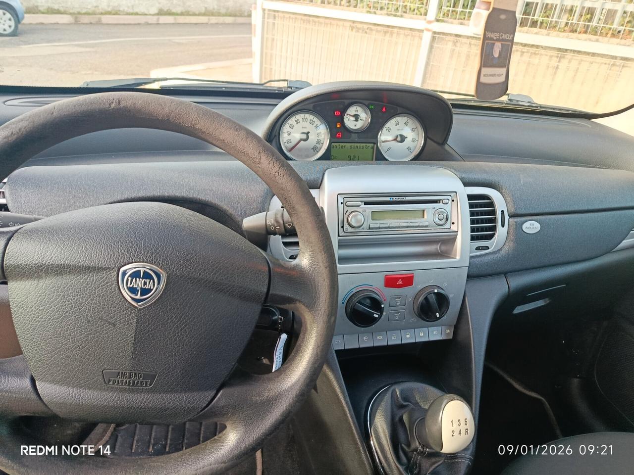 Lancia Ypsilon 1.3 MJT 75 CV Elle