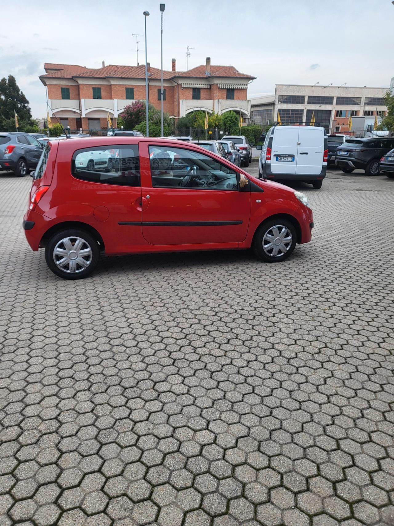 Renault Twingo 1.2 8V