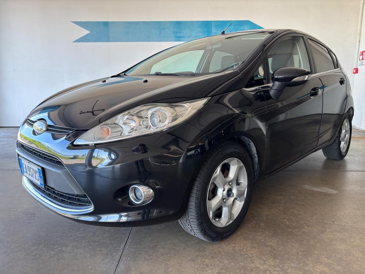 Ford Fiesta 1.4 Benzina/GPL Titanium
