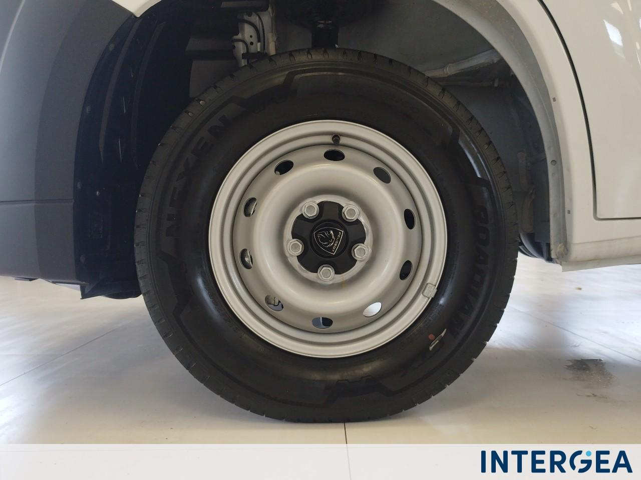 PEUGEOT Boxer 35 L2H2 2.2 diesel 140cv S&S