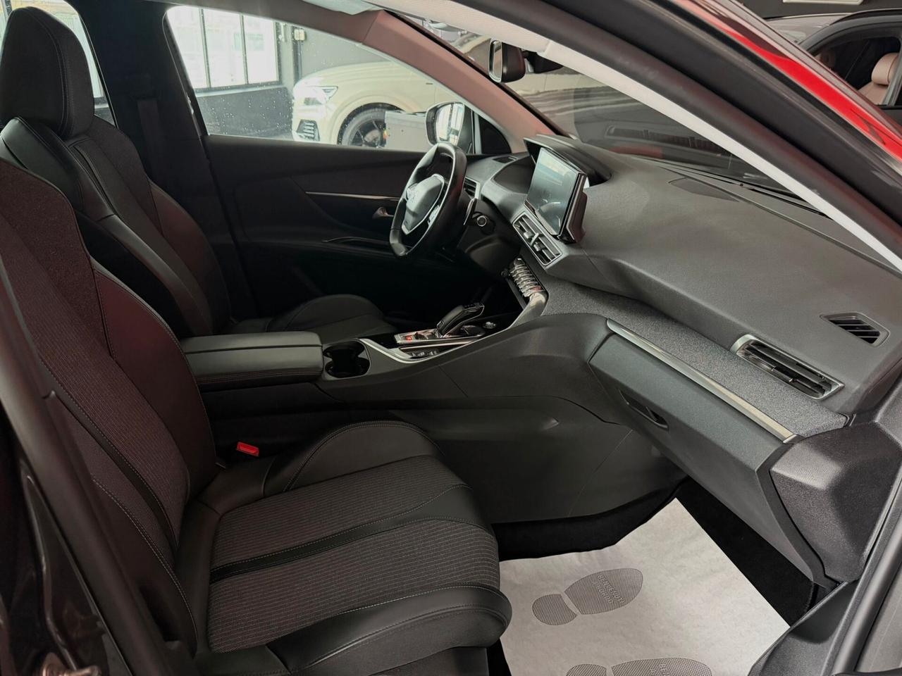 Peugeot 5008 BlueHDi 130 S&S EAT8 Allure Pack 7 Posti