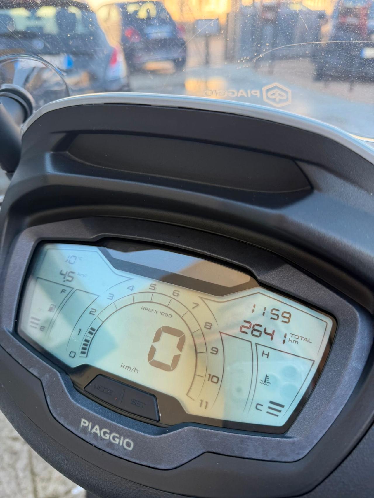 Piaggio Beverly 400 i.e. SPORT