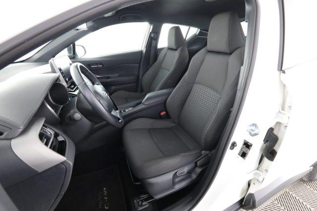 TOYOTA C-HR C-HR 1.8 Hybrid E-CVT Active