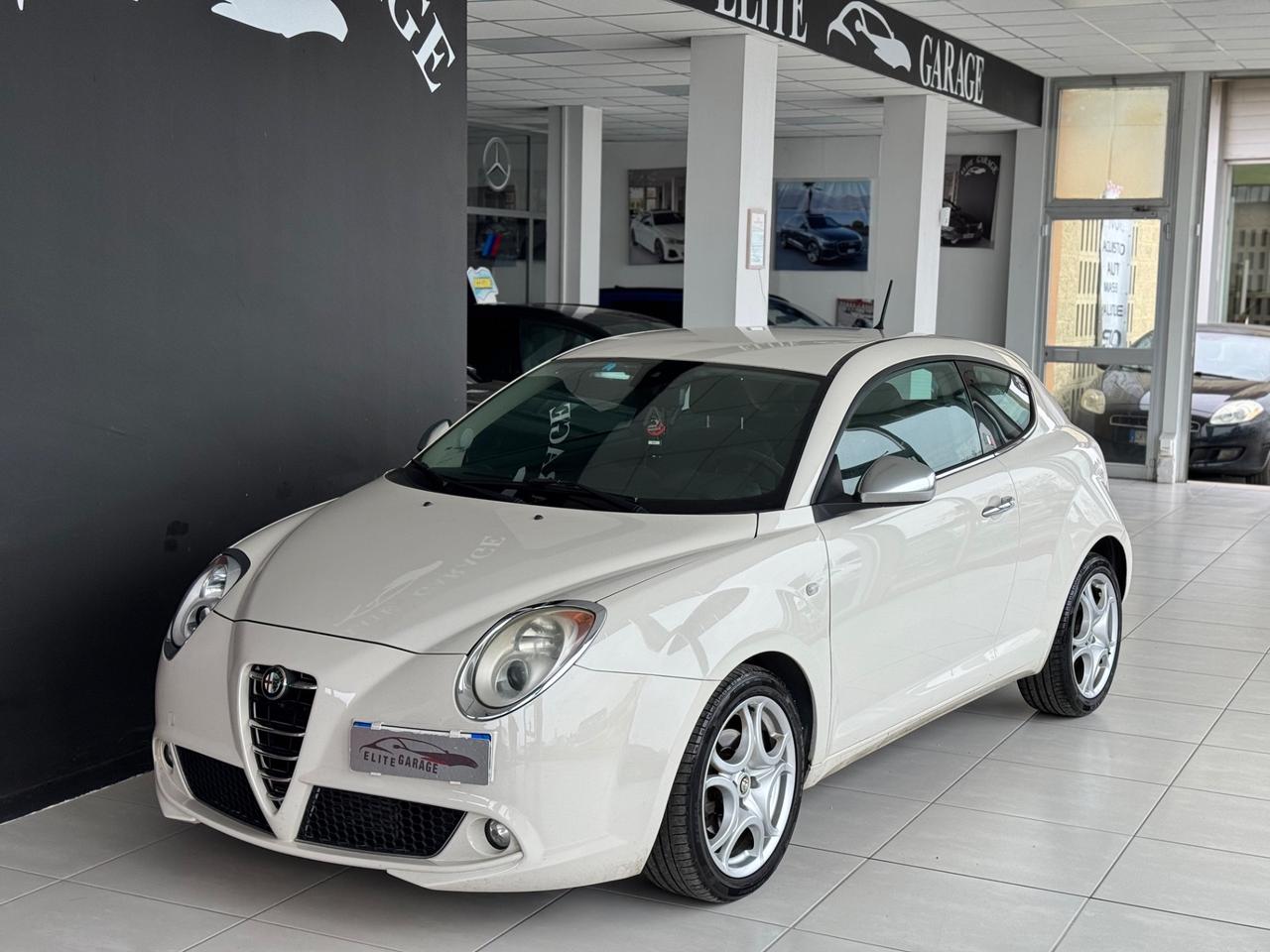 Alfa MiTo 1.3 JTDm-2 95 CV Distinctive Sport Pack