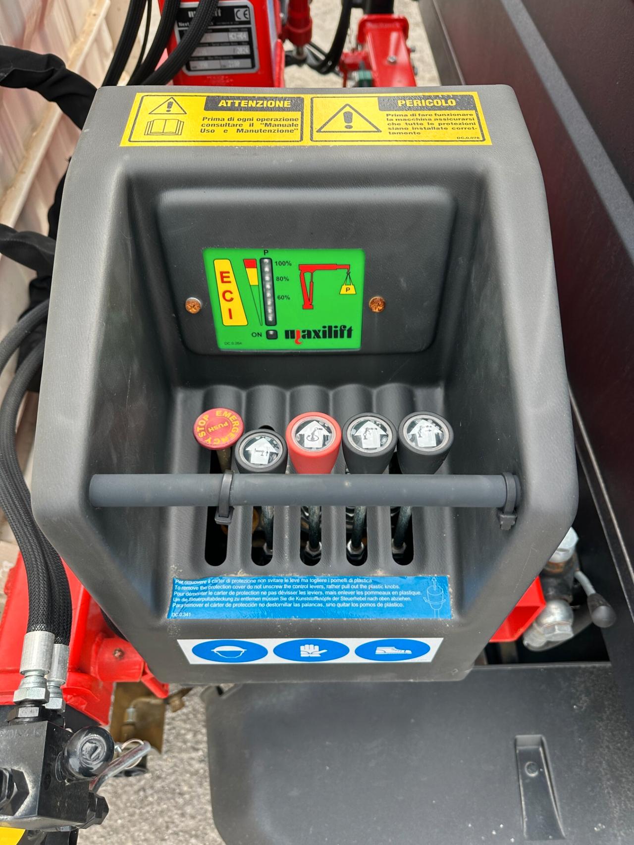 Piaggio Porter NP6 TWB CHAS 325 LR LPG TOP WHITE