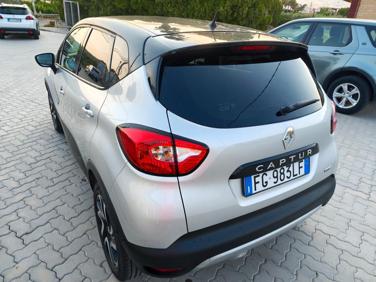 Renault Captur dCi 8V 90 CV EDC Start&Stop Energy Hypnotic