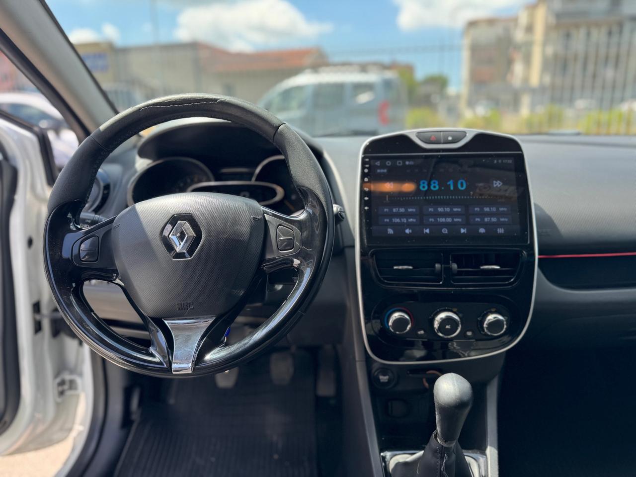 Renault Clio 5 Porte Clio 5p 1.2 Wave Gpl 75cv