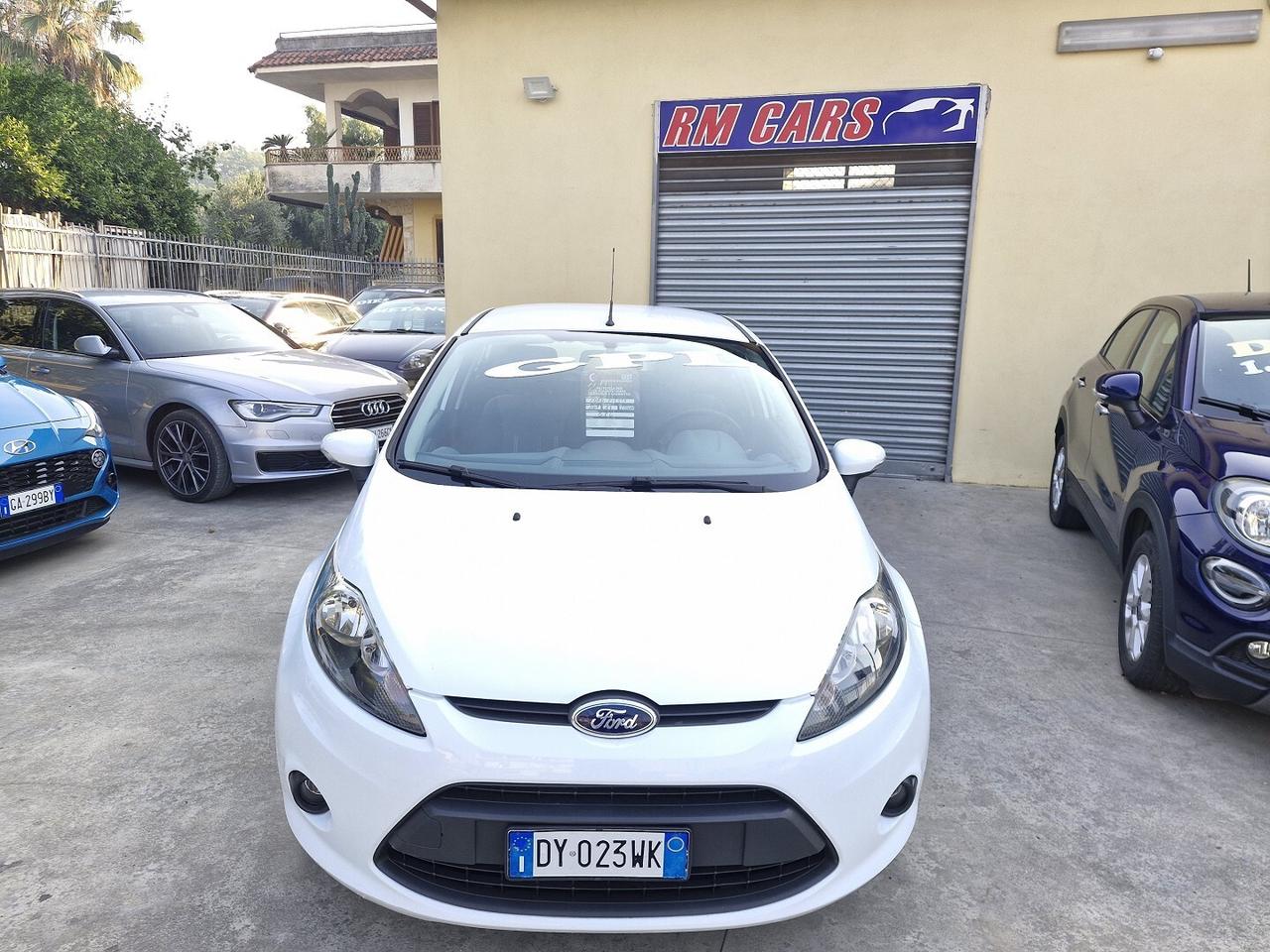 FORD FIESTA 1.4 BENZINA GPL CASA MADRE TITANIUM