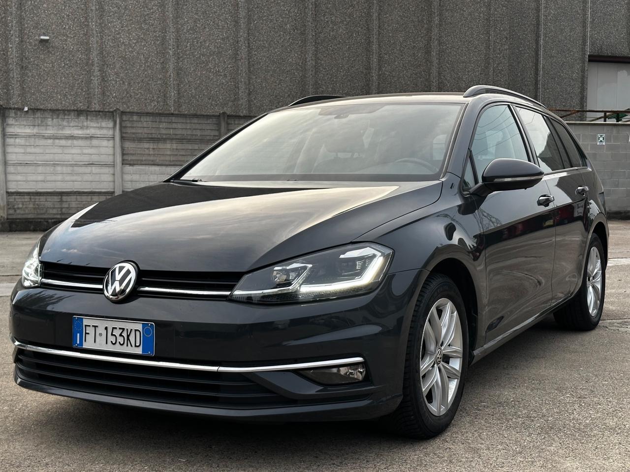 Volkswagen Golf Variant 1.0 TSI 115 CV Business BlueMotion Tech.
