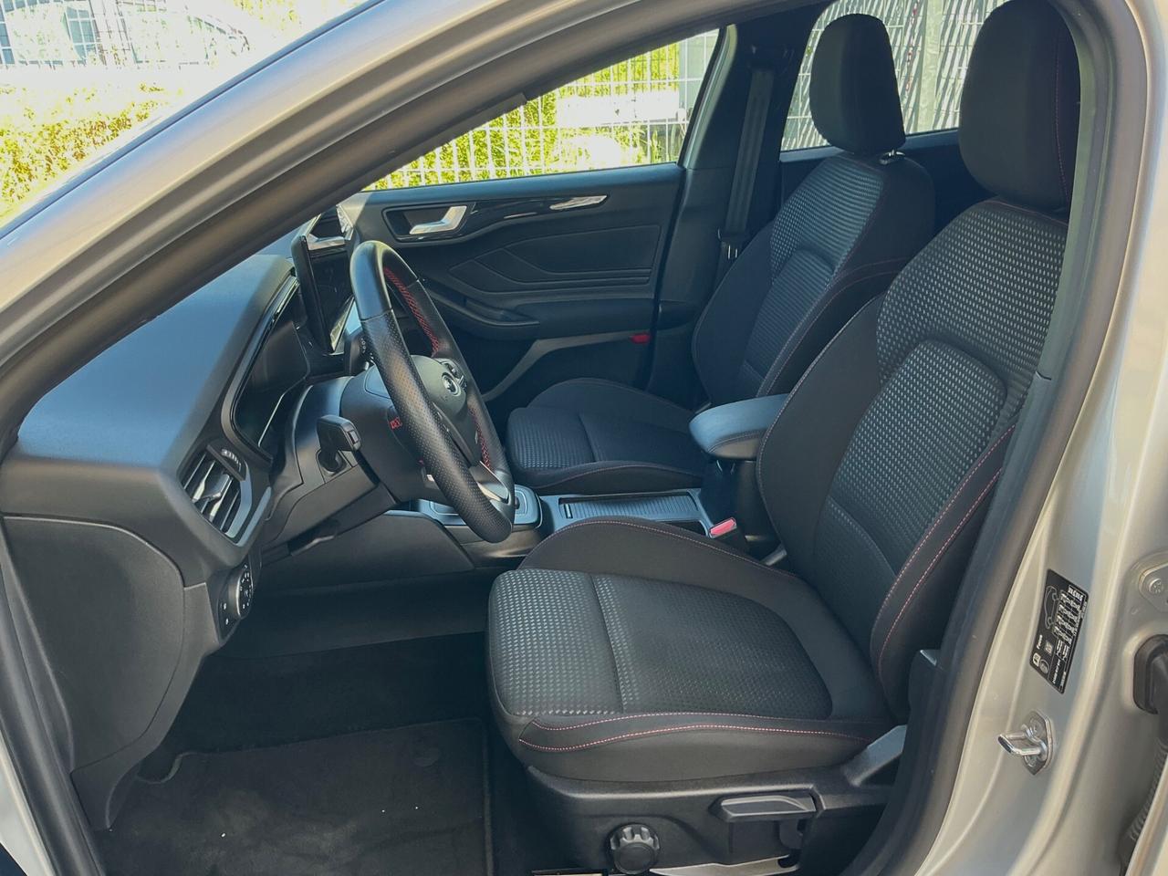 Ford Focus 1.0 Hybrid 155 CV Powershift 5p. ST-Line