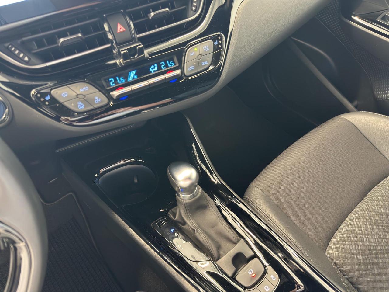 Toyota C-HR 2.0h Trend e-cvt