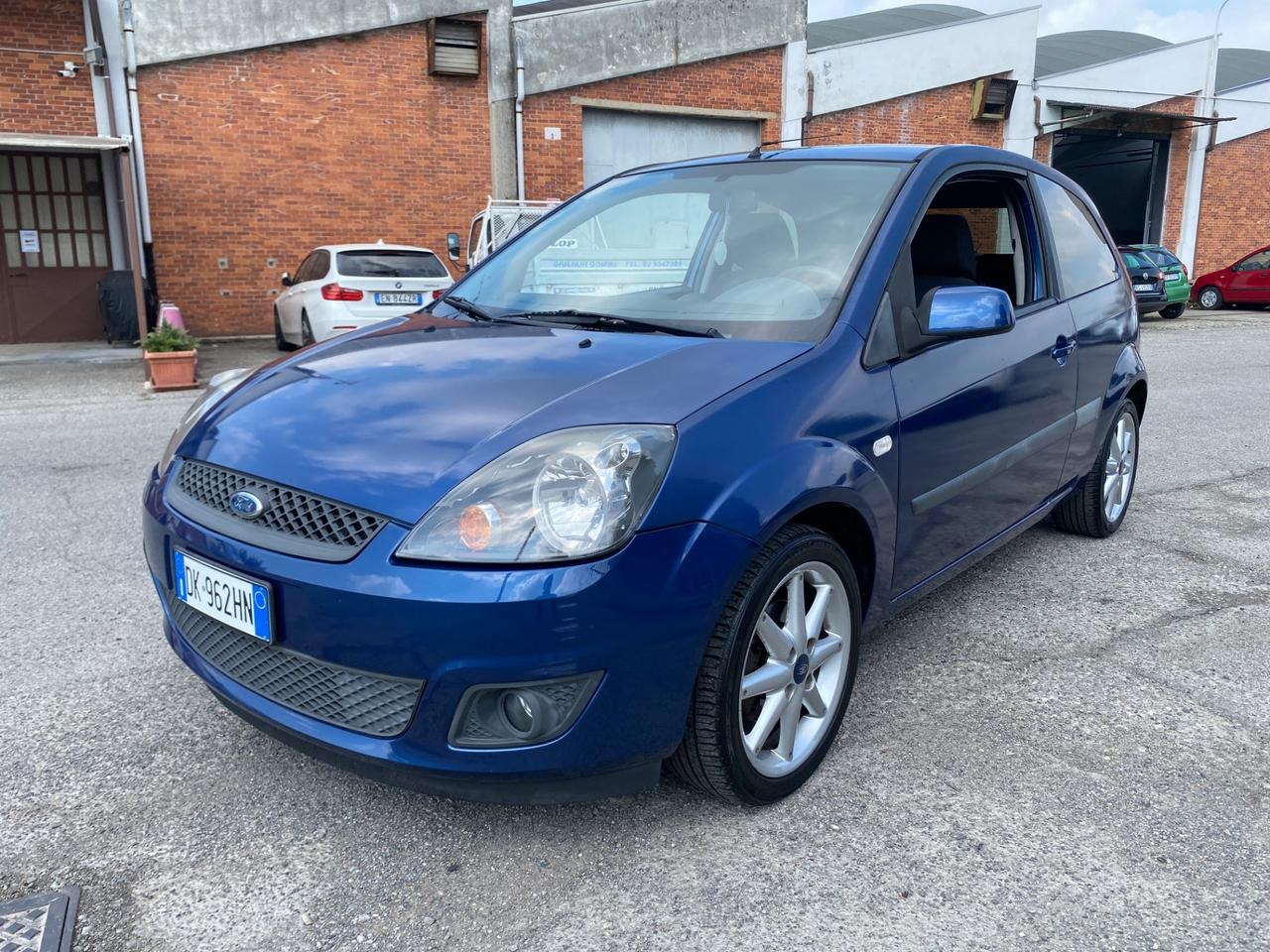 Ford Fiesta 1.2 16V 3p. Titanium