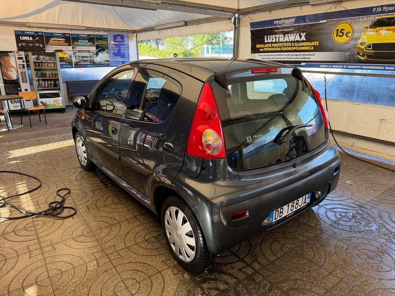 Peugeot 107 1.0 68CV 5p. Plaisir