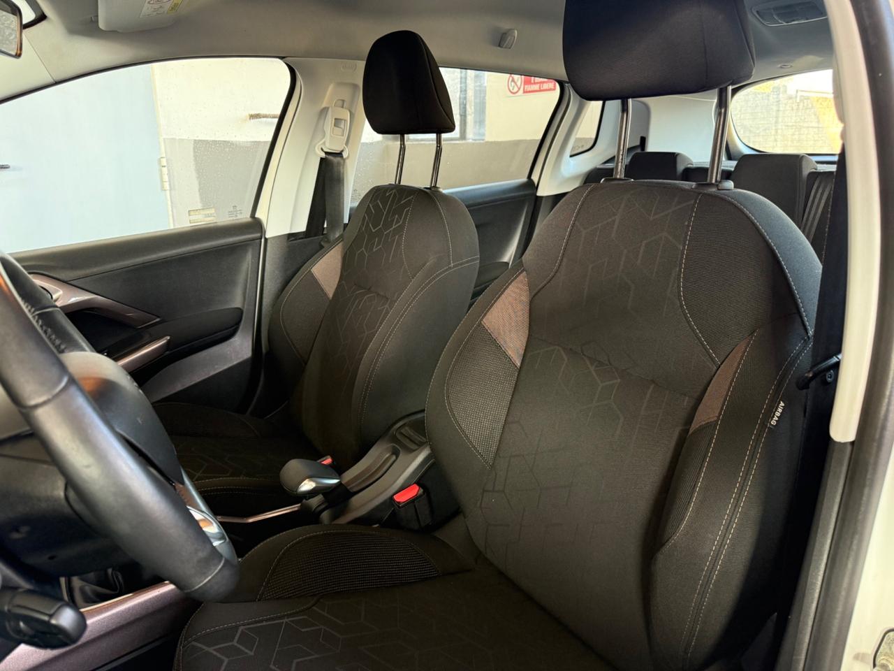 Peugeot 2008 1.6 e-HDi 92 CV Stop&Start Active