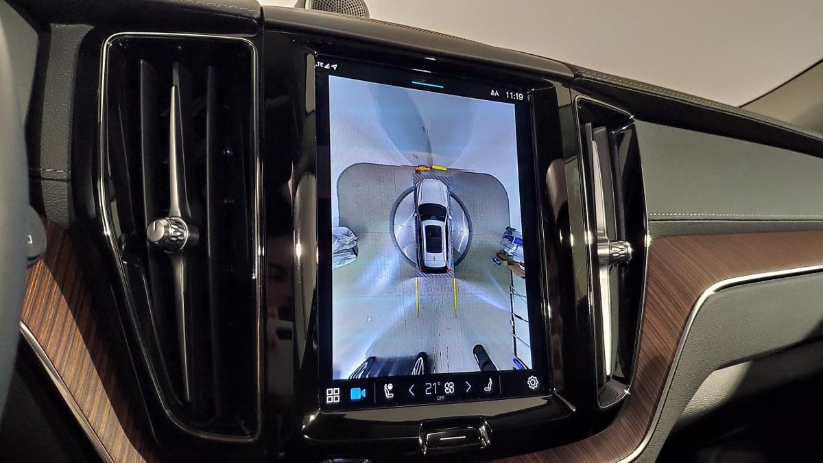 VOLVO Xc60 T8 Recharge Plug-In Hybrid Awd Aut. Ultimate Dark