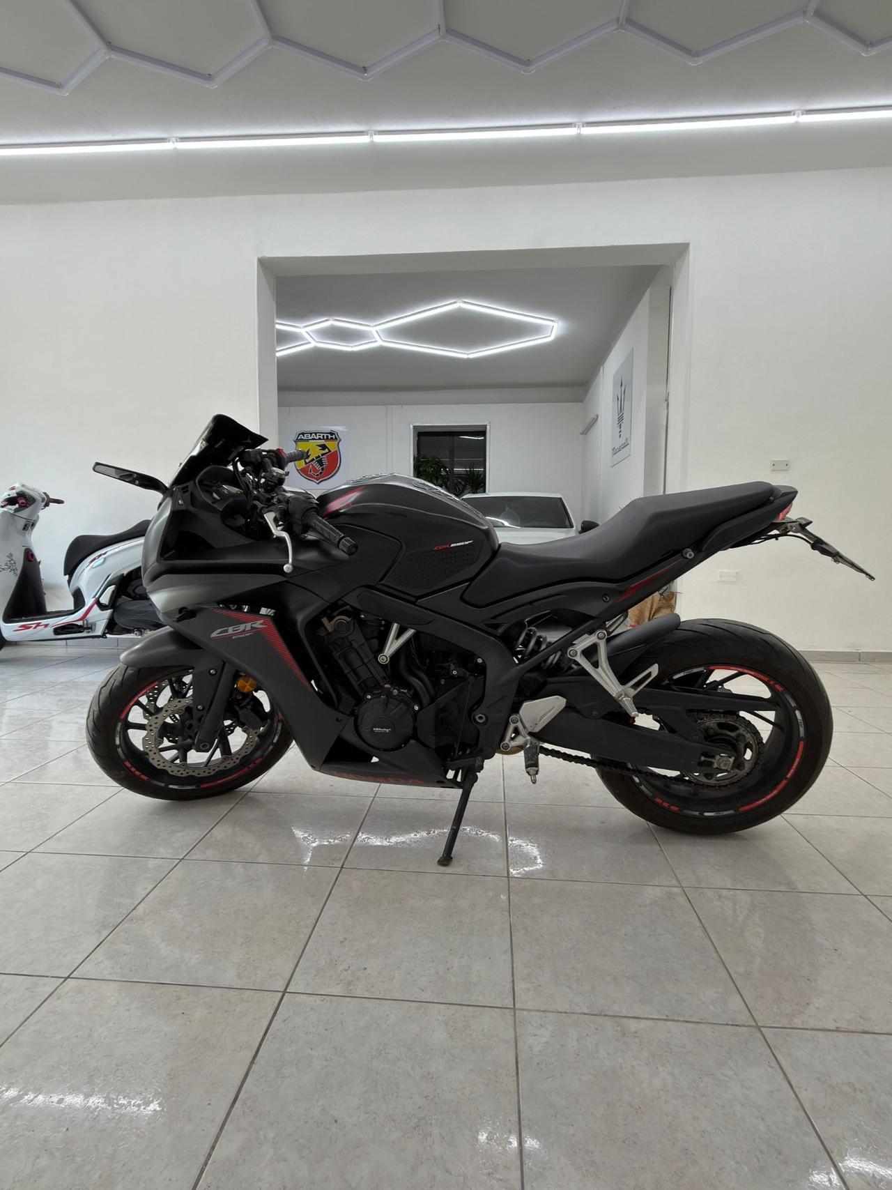 Honda CBR 650