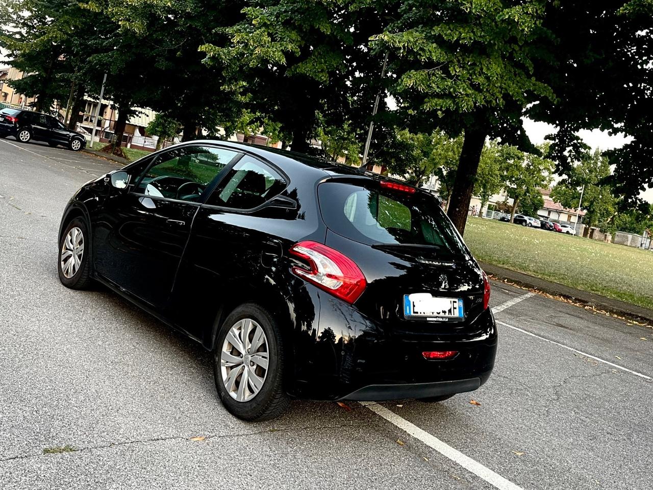 Peugeot 208 1.0 VTi 68 CV 3 porte Access