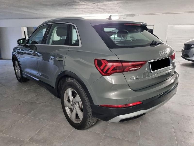 Audi Q3 35 TDI S tronic Business Advanced