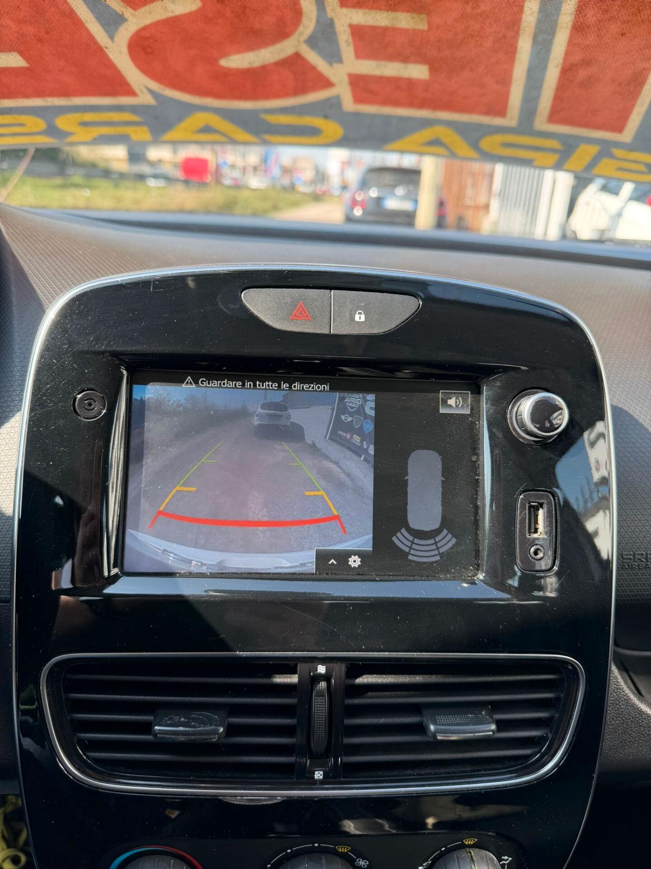 Renault Clio dCi 8V 75 CV 5 porte Duel2