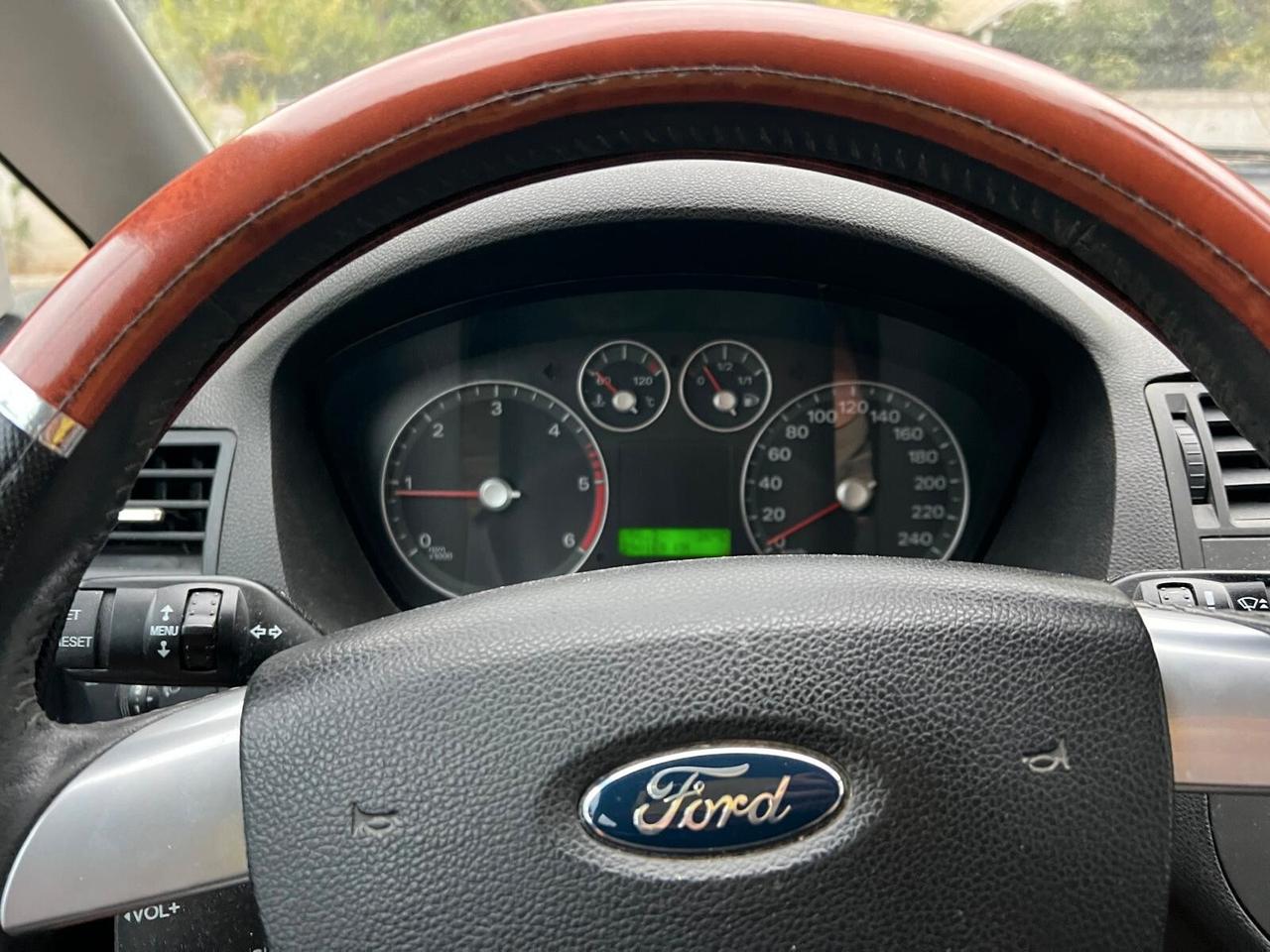 focus C-Max 1.8 TDCi (115 cv ) Ghia multispazio