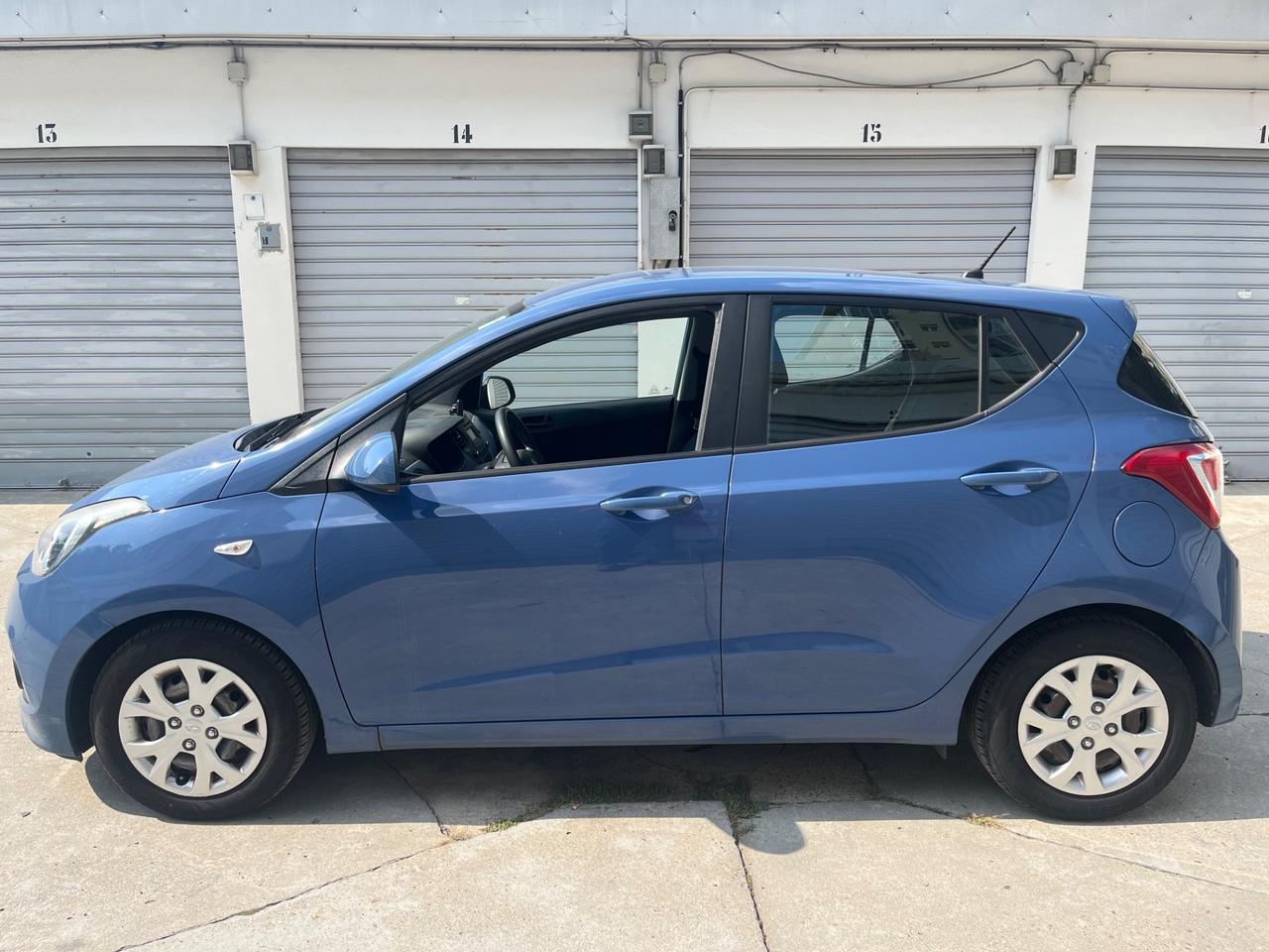 Hyundai i10 1.0 MPI Sound Edition