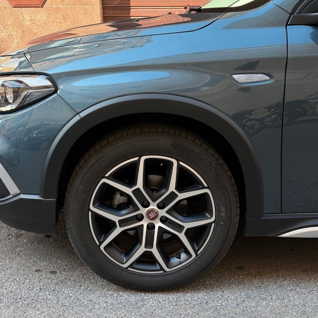 Fiat Tipo 1.6 Mjt Cross **PER POCHI GIORNI**