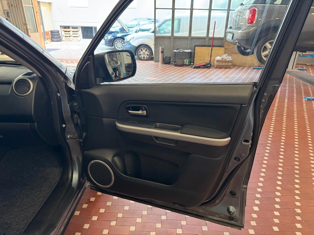 Suzuki Grand Vitara 1.9 DDiS 5 porte - UNICO PROPRIETARIO