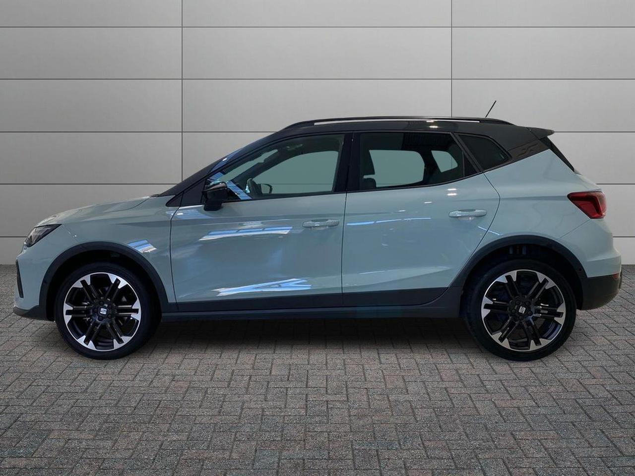 Seat Arona 1.0 ecotsi 95cv black edition