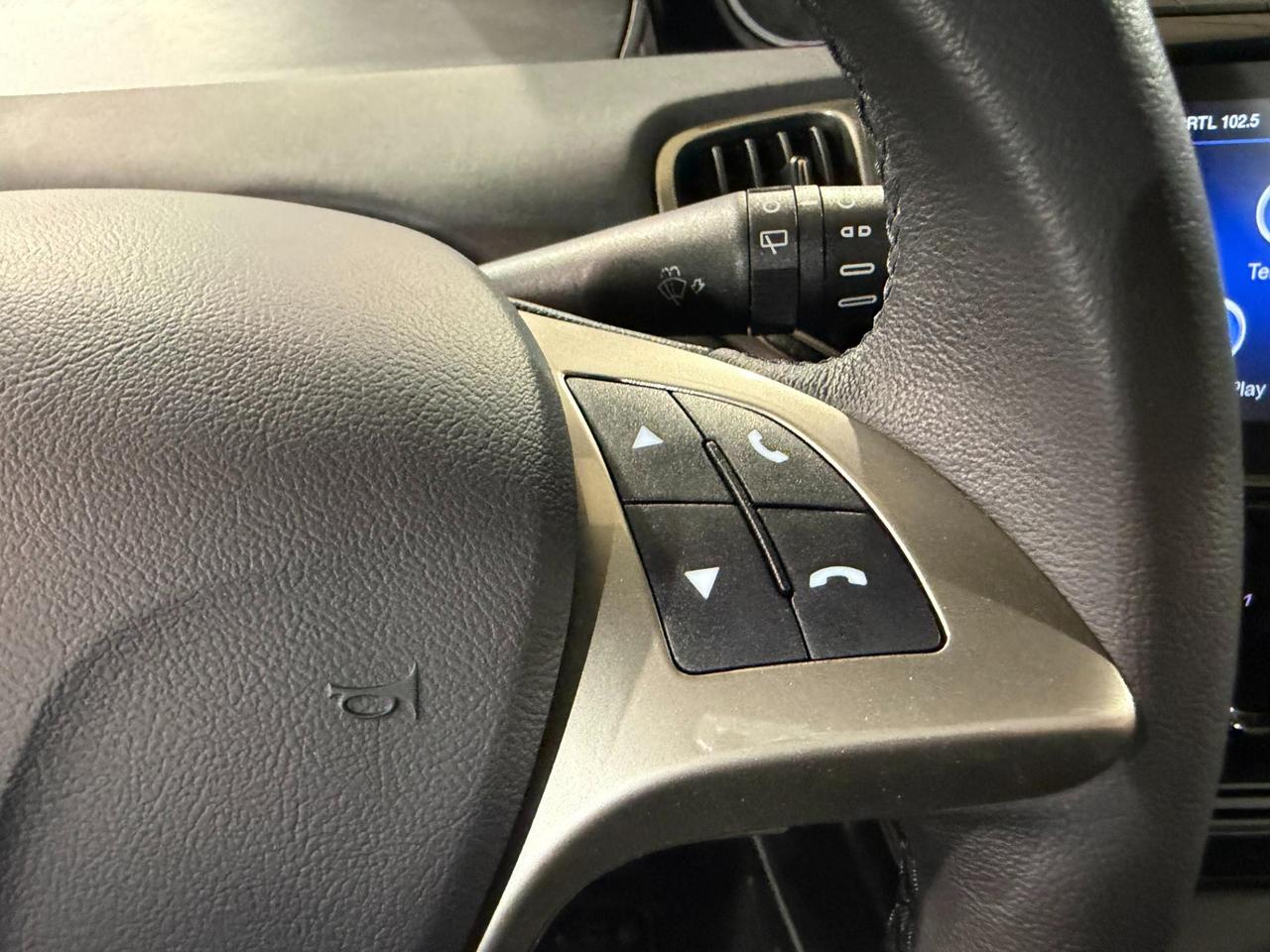 Lancia Ypsilon 1.0 firefly hybrid Gold s&s 70cv