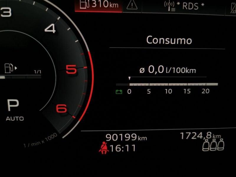 Audi A4 allroad 40 2.0 tdi mhev Identity Contrast quattro 204cv s-tronic