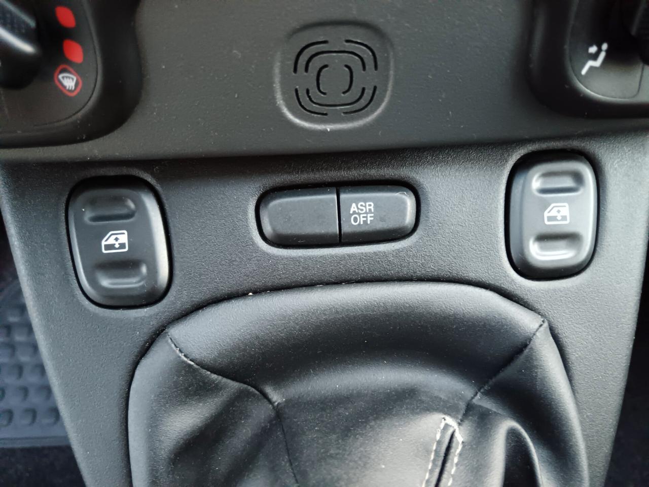 Fiat Panda 1.0 70CV HYBRID CITY LIFE NEOPATENTATI