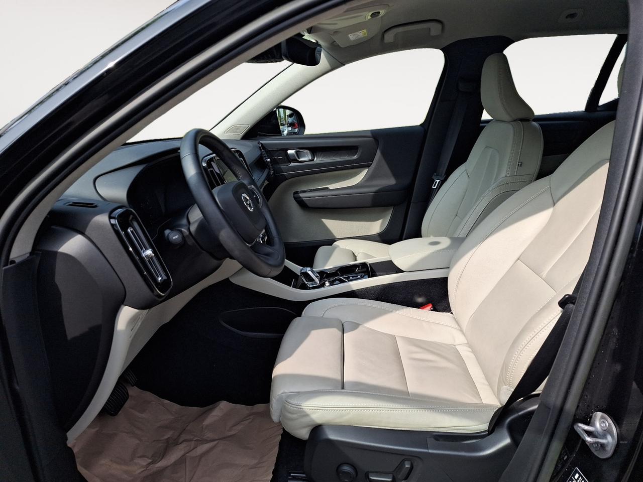 Volvo XC40 1.5 t5 recharge phev Plus Bright auto