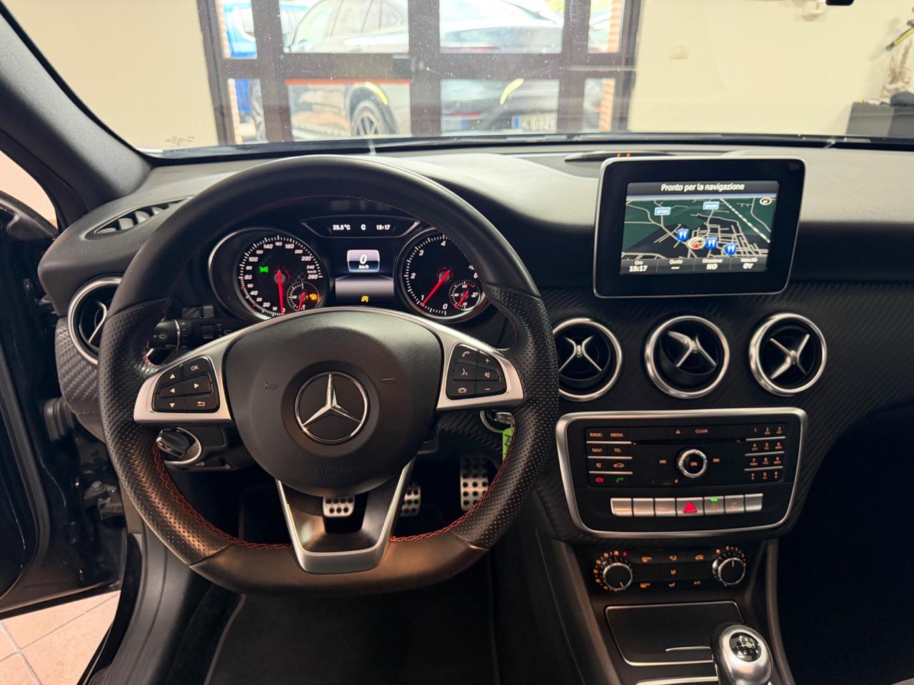 Mercedes-benz A 180 d PREMIUM AMG TETTO