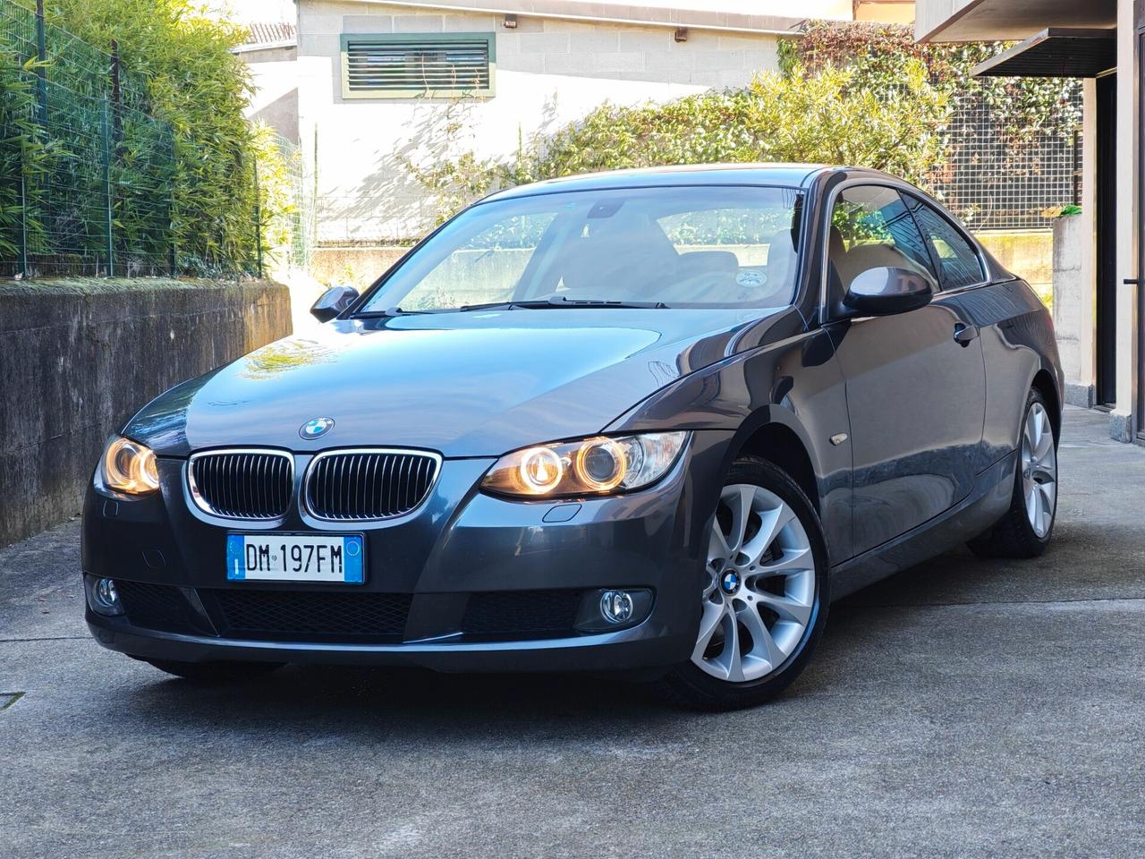BMW 325 xDrive 3.0 BENZINA 218cv Coupè / Unipro