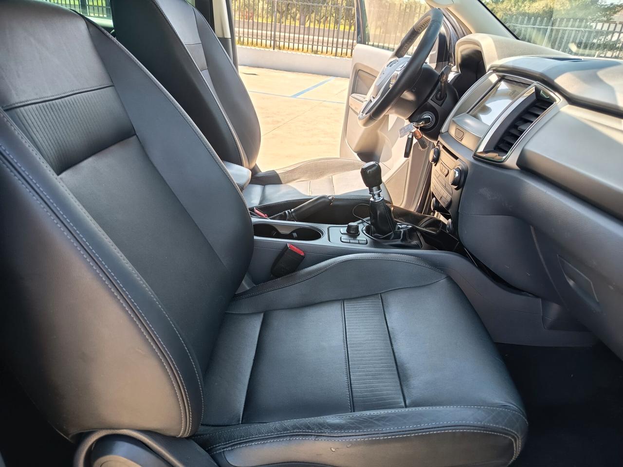 Ford Ranger 2.0 TDCi DC Limited 5 posti